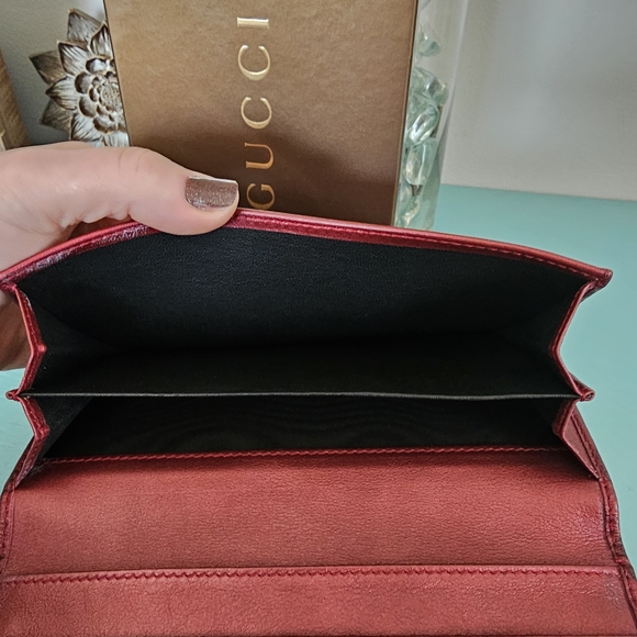 Gucci Guccissima Heart Continental Wallet - Picture 7 of 14